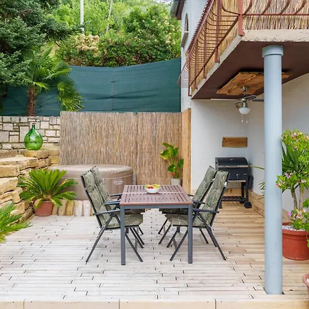 Vall Distria 게스트하우스