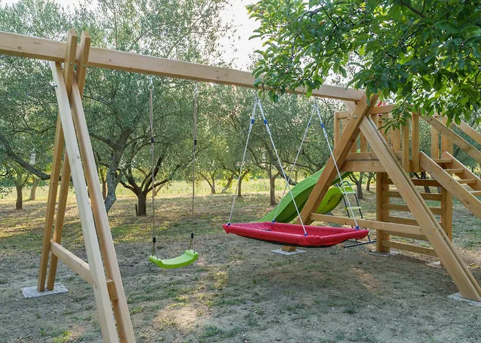 Vall Distria 게스트하우스 *