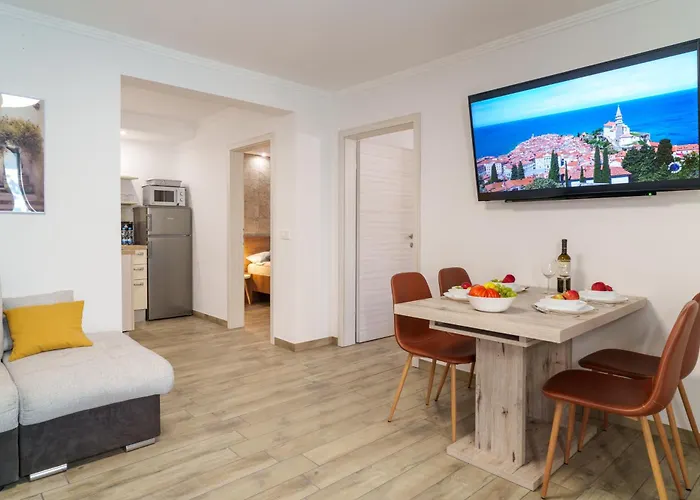 Vall Distria * Sečovlje